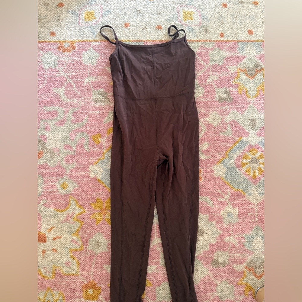 Artizia Wilfred free body suit legging